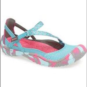 Jambu Dawn QuickDrying Mesh Slip-On